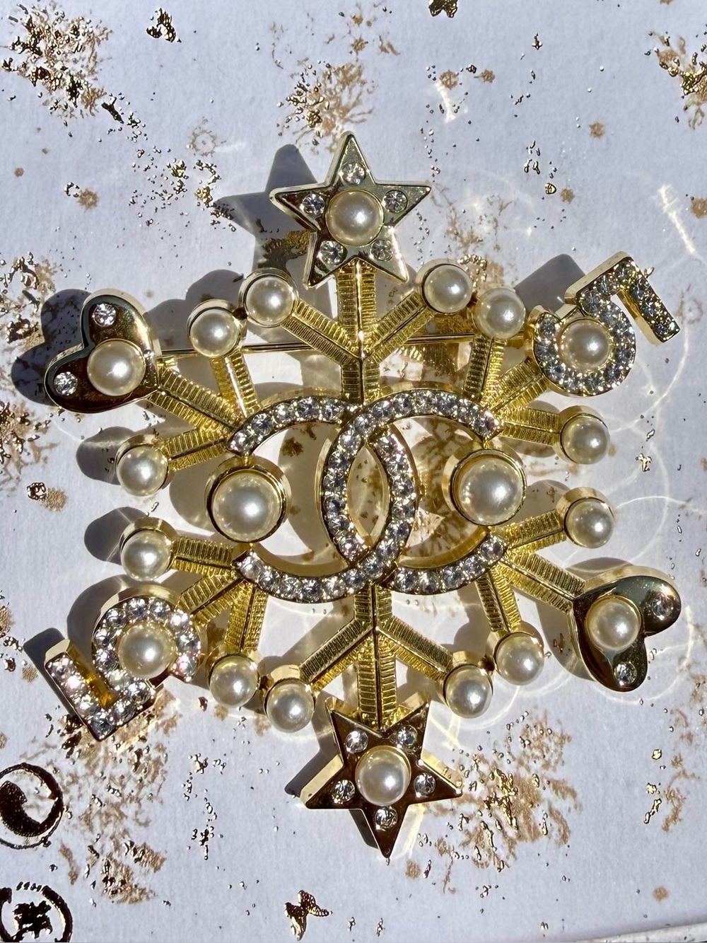 Chanel Crystal Snow Star Etoile de Neige Brooch New no tag no box RARE